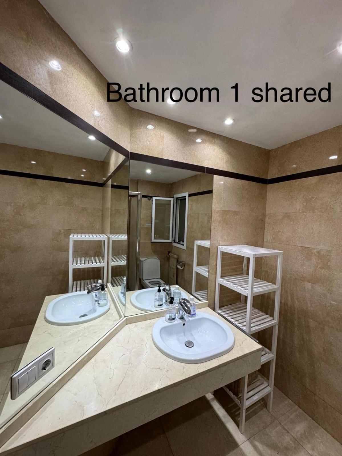 Appartamento In A Charming In The Central Area